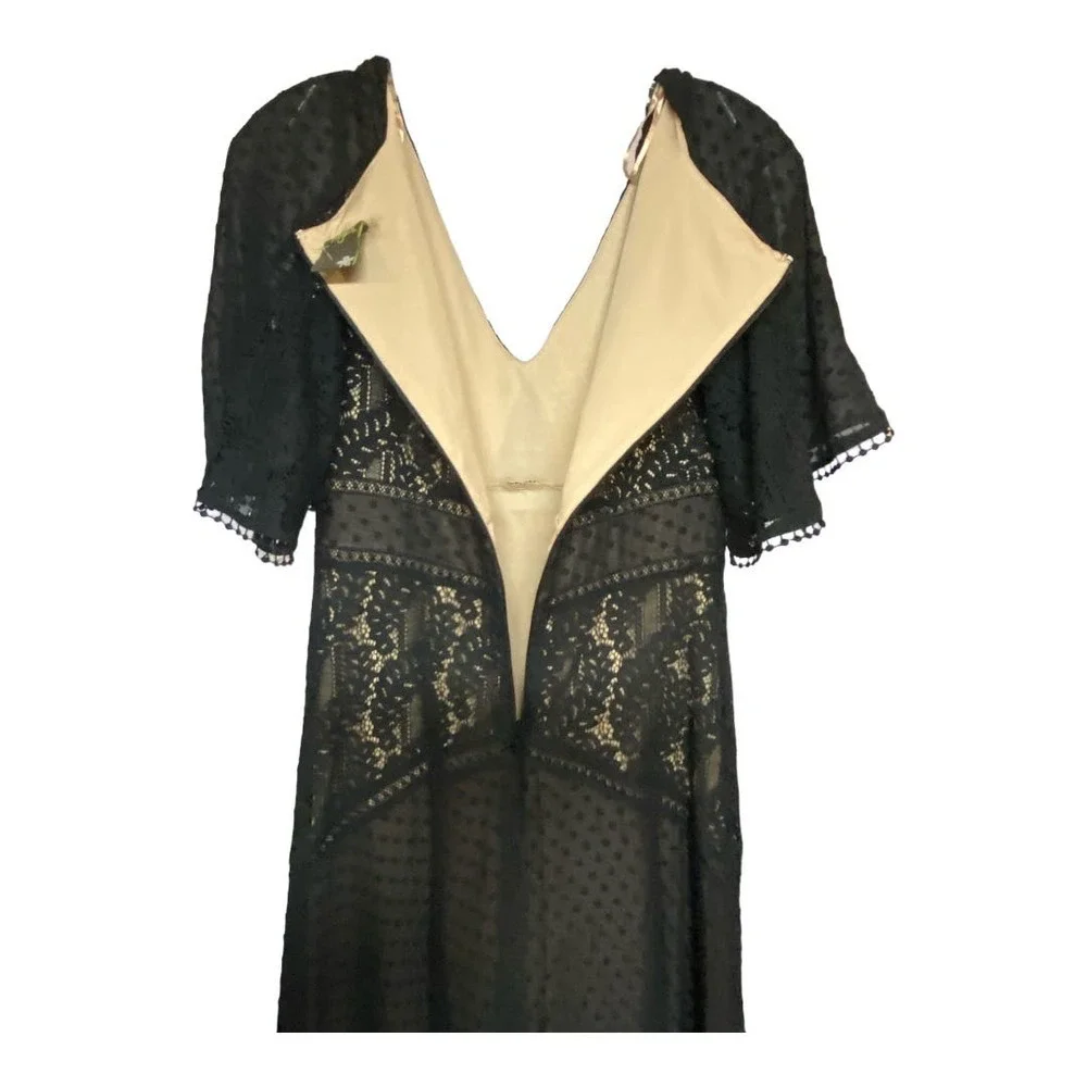 NWT Taylor Dress 4 SMALL Black V-Neck Swiss Dot Lace Short Sleeve High Waist - Picture 5 of 5